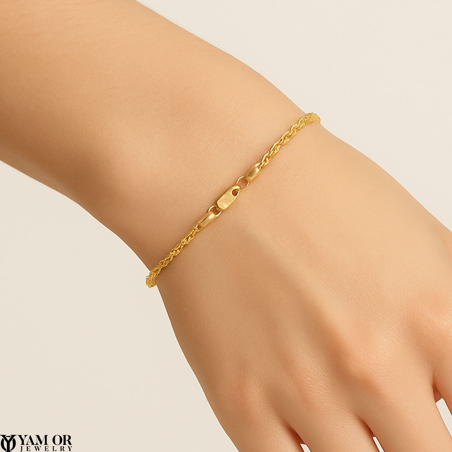 צמיד חבל 0.925 3 ממ על יד של אישה - תכשיטי ים אור